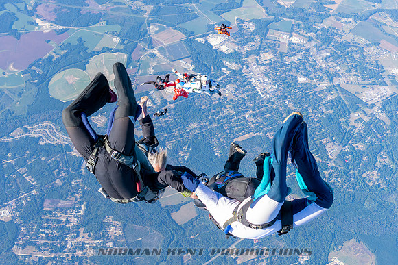 NKP-Heroes Skydiving NC State Sequential Records-NKP05824