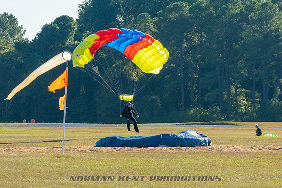NKP-Heroes Skydiving NC State Sequential Records-NKP05947