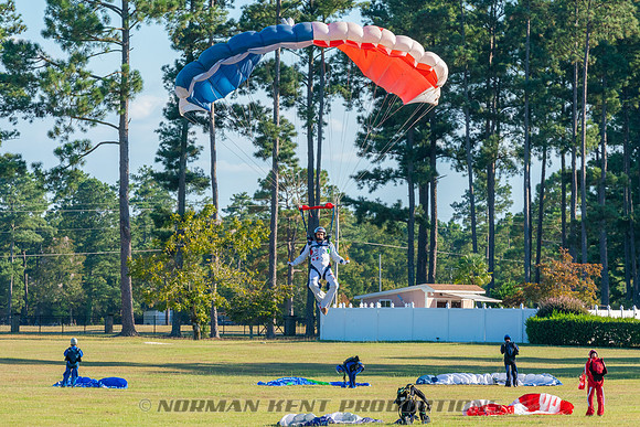 NKP-Heroes Skydiving NC State Sequential Records-NKP05952