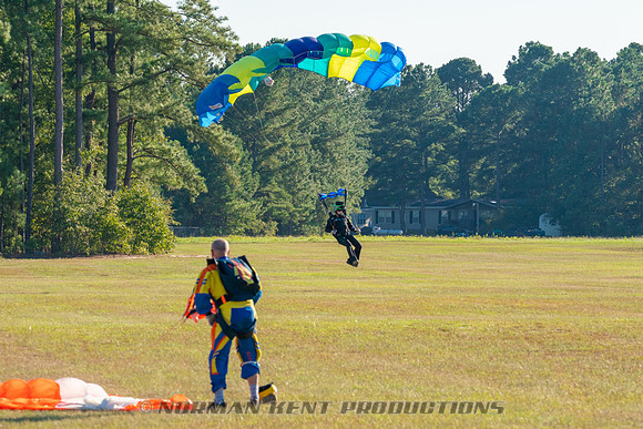 NKP-Heroes Skydiving NC State Sequential Records-NKP05958-2