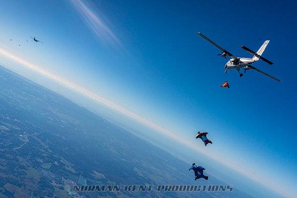 NKP-Wingsuit World Record 2018-00939