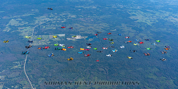 NKP-Wingsuit World Record 2018-01249-2