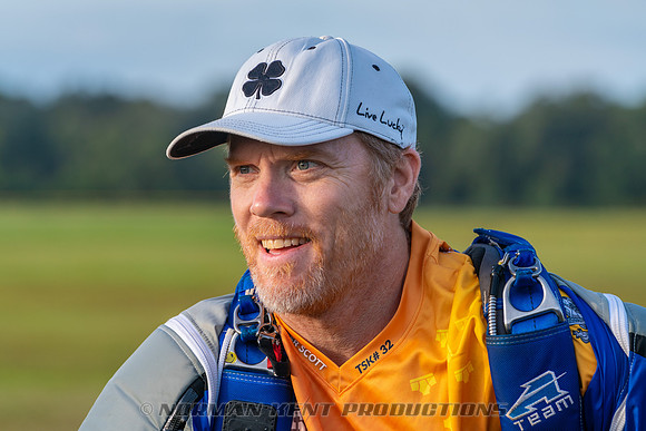 NKP-Wingsuit World Record 2018-01366