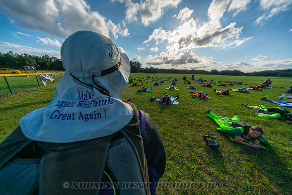 NKP-Wingsuit World Record 2018-01430