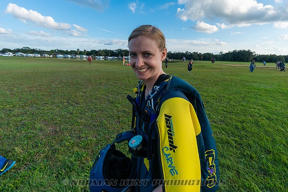 NKP-Wingsuit World Record 2018-01493