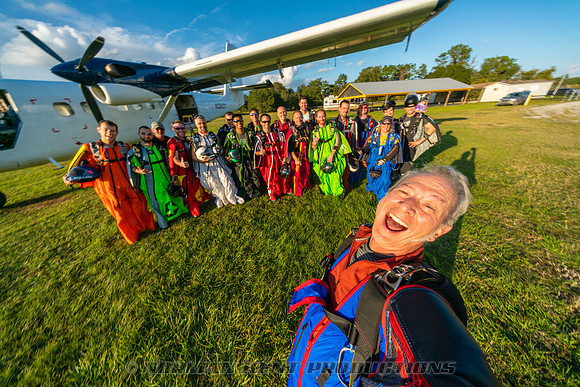 NKP-Wingsuit World Record 2018-01584