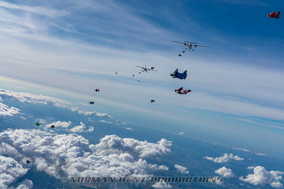 NKP-Wingsuit World Record 2018-01590-2