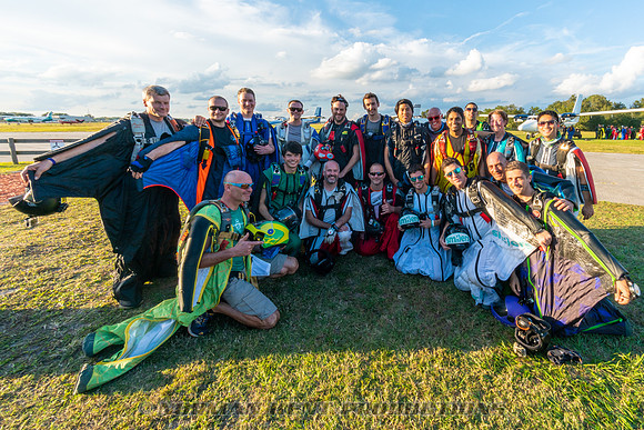 NKP-Wingsuit World Record 2018-01593