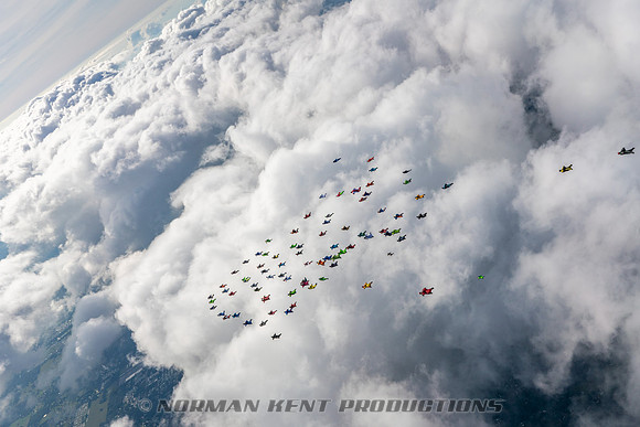 NKP-Wingsuit World Record 2018-01641-2