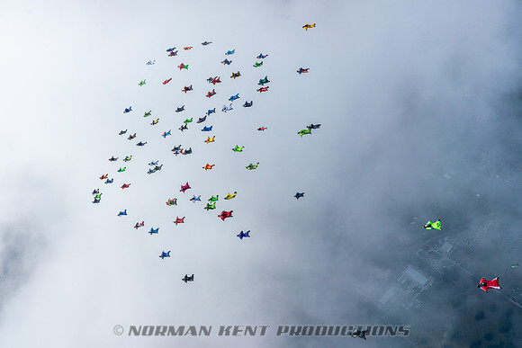 NKP-Wingsuit World Record 2018-01672-2