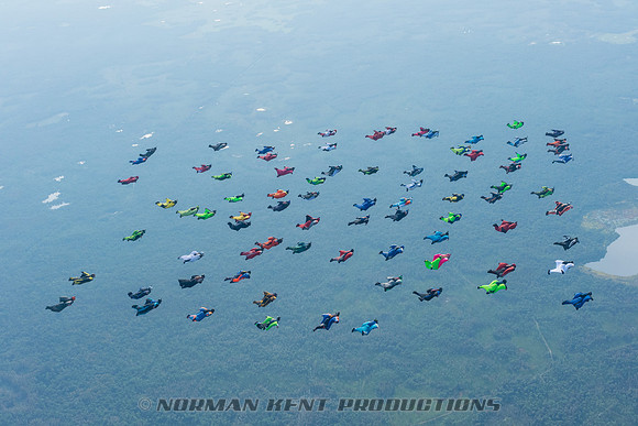 NKP-Wingsuit World Record 2018-01769