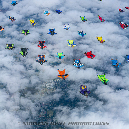 NKP-Wingsuit World Record 2018-01835