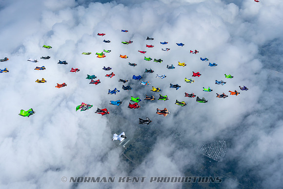NKP-Wingsuit World Record 2018-01865