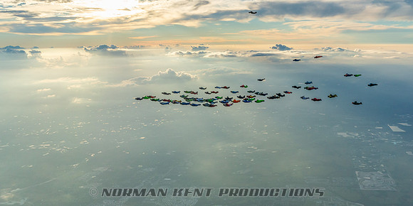 NKP-Wingsuit World Record 2018-02052-2