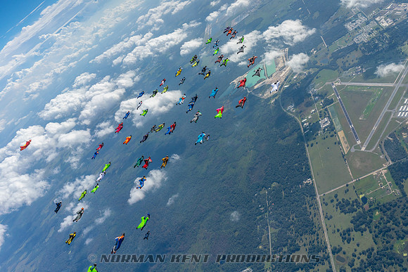NKP-Wingsuit World Record 2018-02197