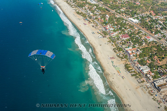 NKP-Puerto Escondido New Years Beach Boogie 2016-2017-09901
