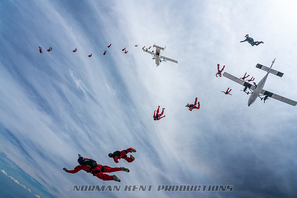 NKP-P3-Logos In Freefall 2018-03686