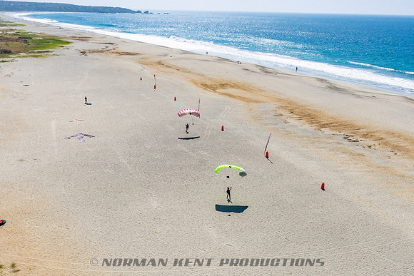 145-NKP-New Years Beach Boogie 2023-24-NKP03592