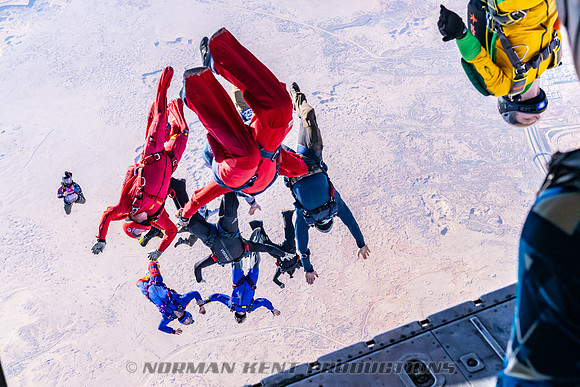 NKP-Spread The Wings Pyramid Boogie 2024-NKP00597