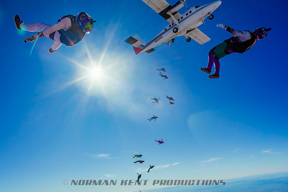 NKP-Project 19 Ladies Vertical Record by Norman Kent-R002_A013_1123LI.0000793