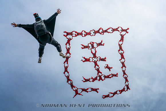 NKP-P3-Logos In Freefall 2018-00068