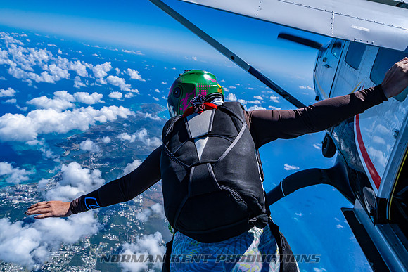untitled-NKP05377