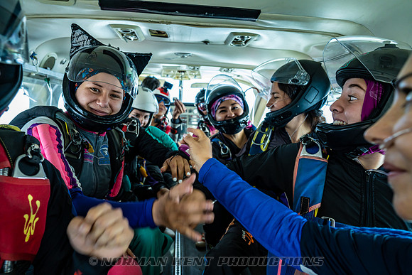 097NKP-Record Femenil Mexicano 2022-NKP00354