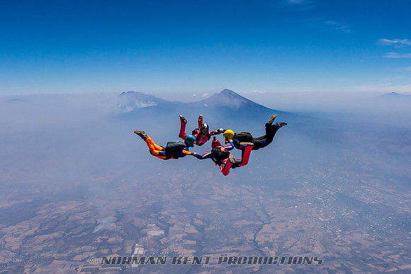 035NKP-Record Femenil Mexicano 2022-NKP00142