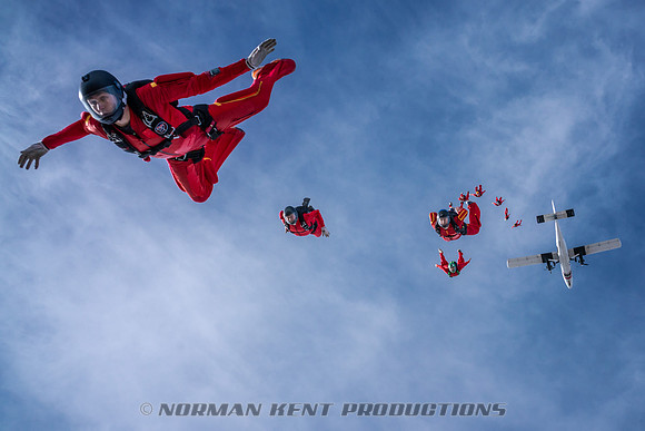 NKP-P3-Logos In Freefall 2018-00164