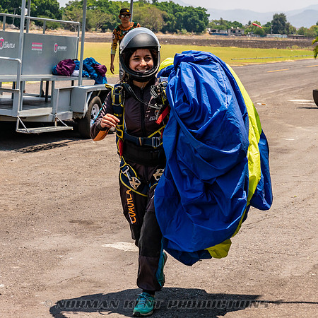 060NKP-Record Femenil Mexicano 2022-By Eduardo Yescas-NKP02585