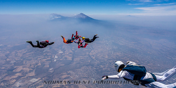 037NKP-Record Femenil Mexicano 2022-NKP00150
