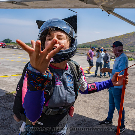 127NKP-Record Femenil Mexicano 2022-NKP00483